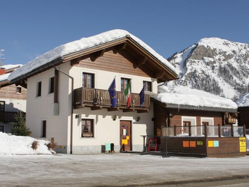 Chalet Pineta Livigno Esterno foto